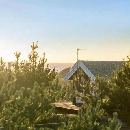 Ariana - 150m From The Sea By Interhome *